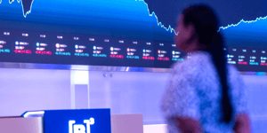 Ibovespa encerra em alta impulsionado por Vale e grandes bancos